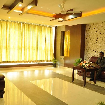 Swagath De Royal Hotel Hyderabad Bagian luar foto