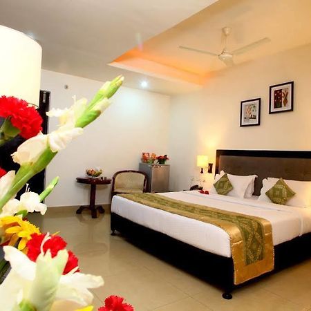 Swagath De Royal Hotel Hyderabad Bagian luar foto